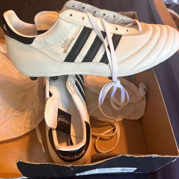 Classic Soccer Shoes